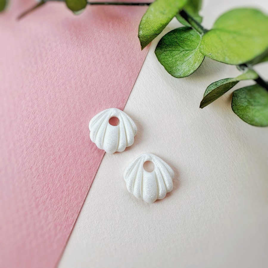 Pakabukai ausk. Kriauklės (Mažos.3,5mm)